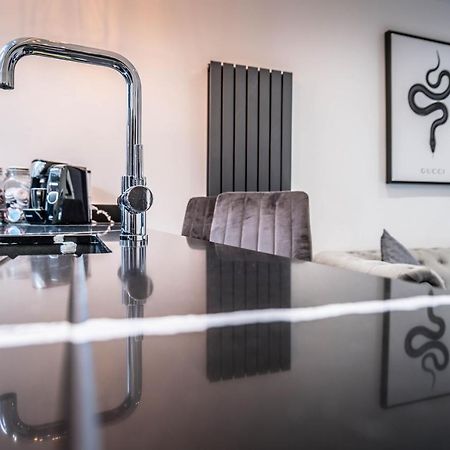 Luxury Royal Mile Boutique 2Bedroom Apartment EDI Exterior photo