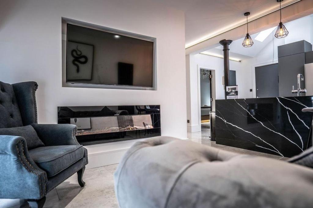 Luxury Royal Mile Boutique 2Bedroom Apartment EDI Exterior photo