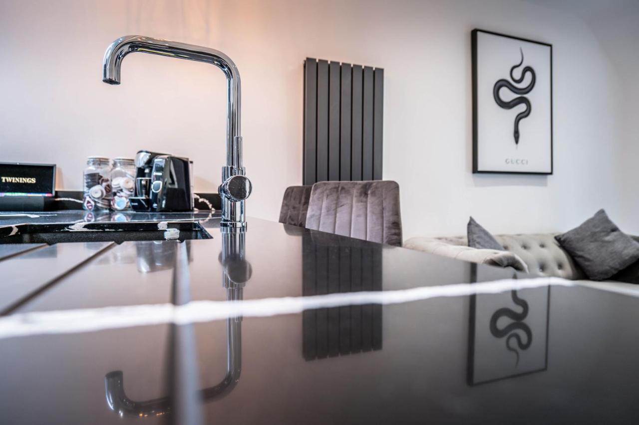 Luxury Royal Mile Boutique 2Bedroom Apartment EDI Exterior photo